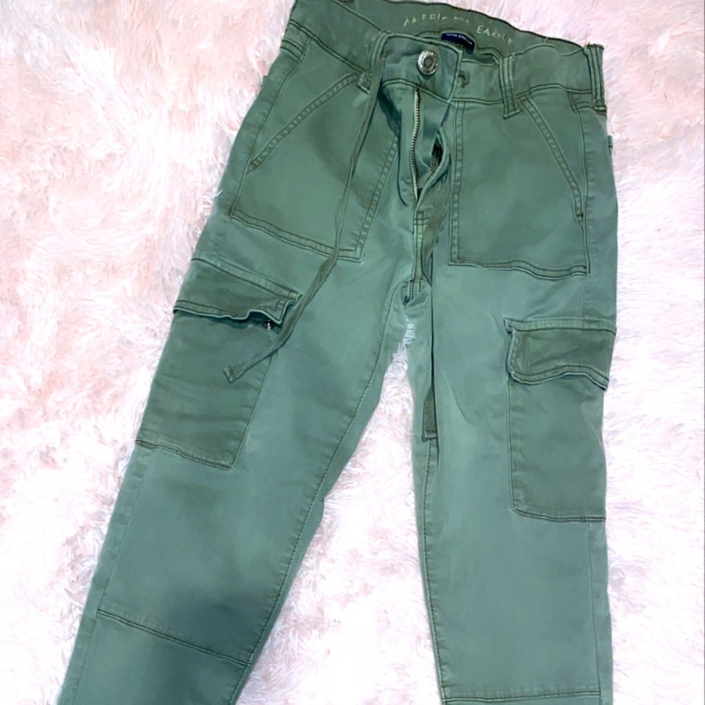 American Eagle High-Rise Pants